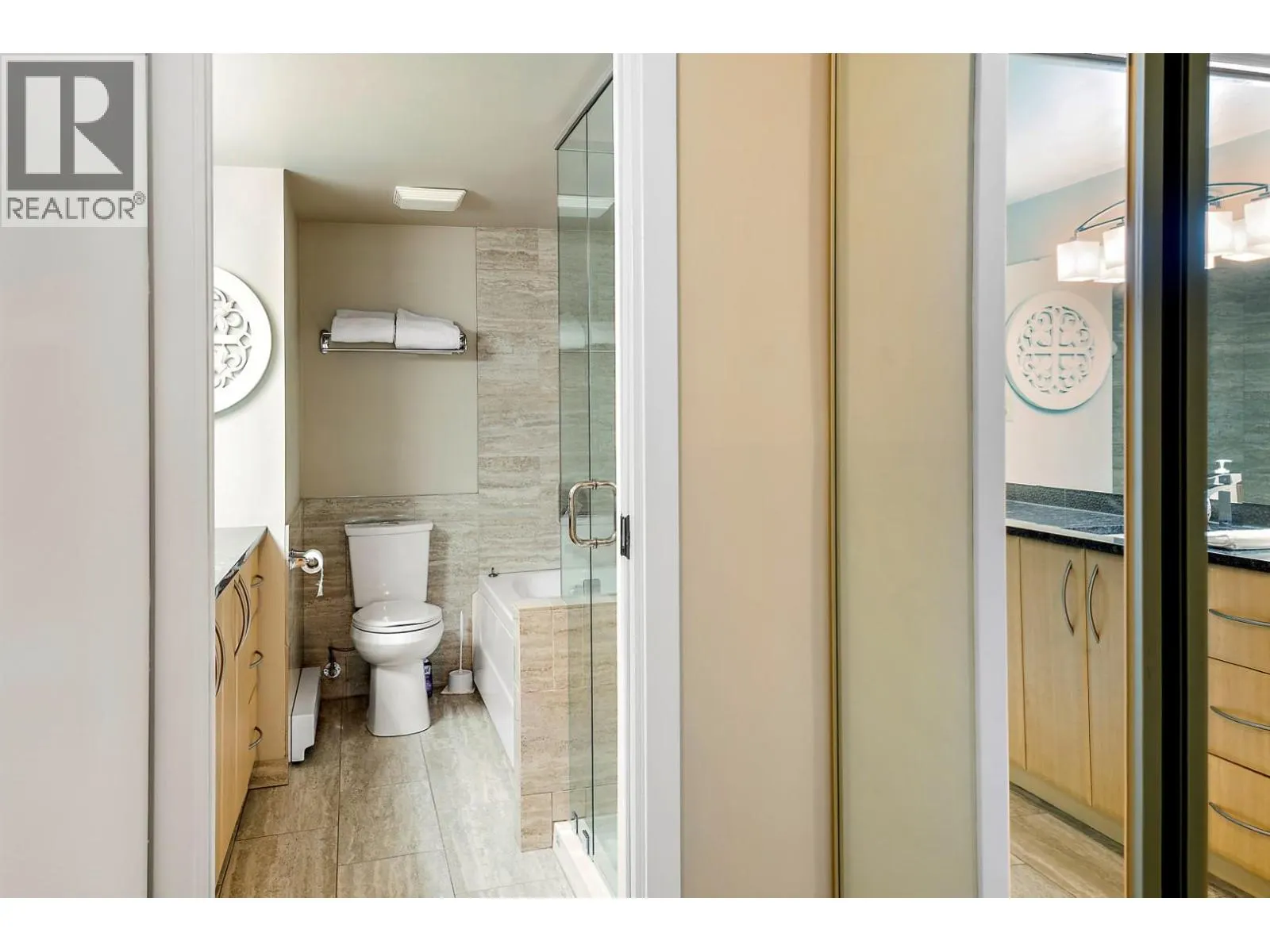 2900 Abbott Street Unit# 208