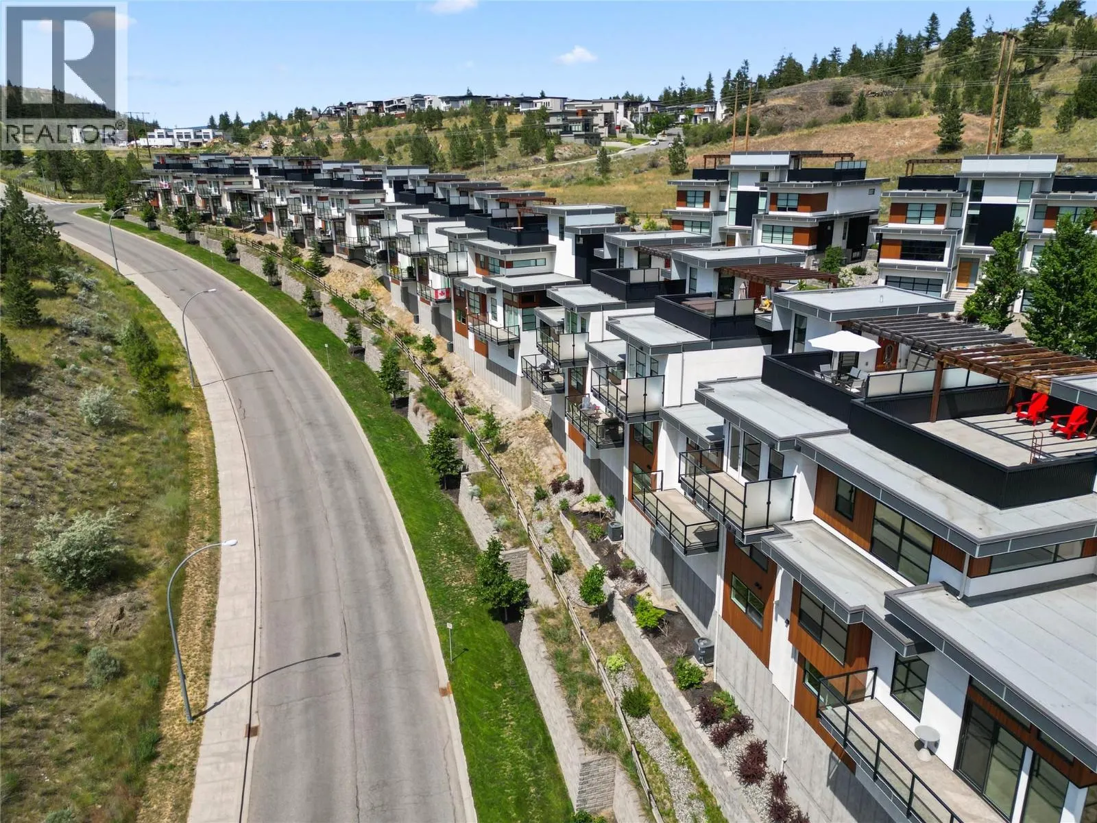 1395 PRAIRIE ROSE Drive Unit# 15