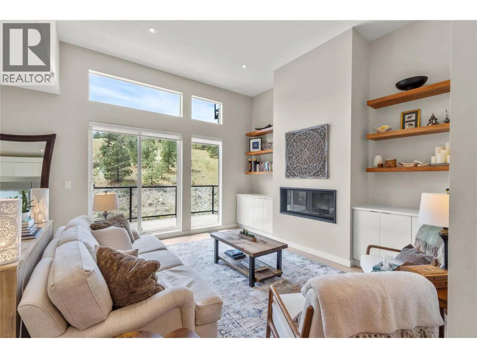 1395 PRAIRIE ROSE Drive Unit# 15