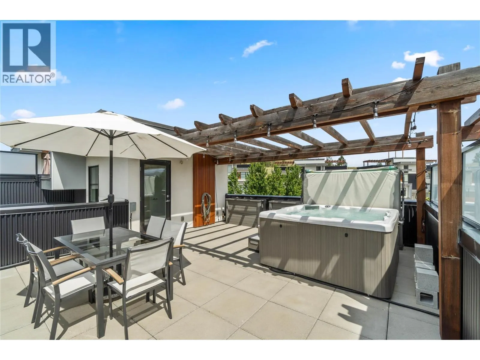 1395 PRAIRIE ROSE Drive Unit# 15