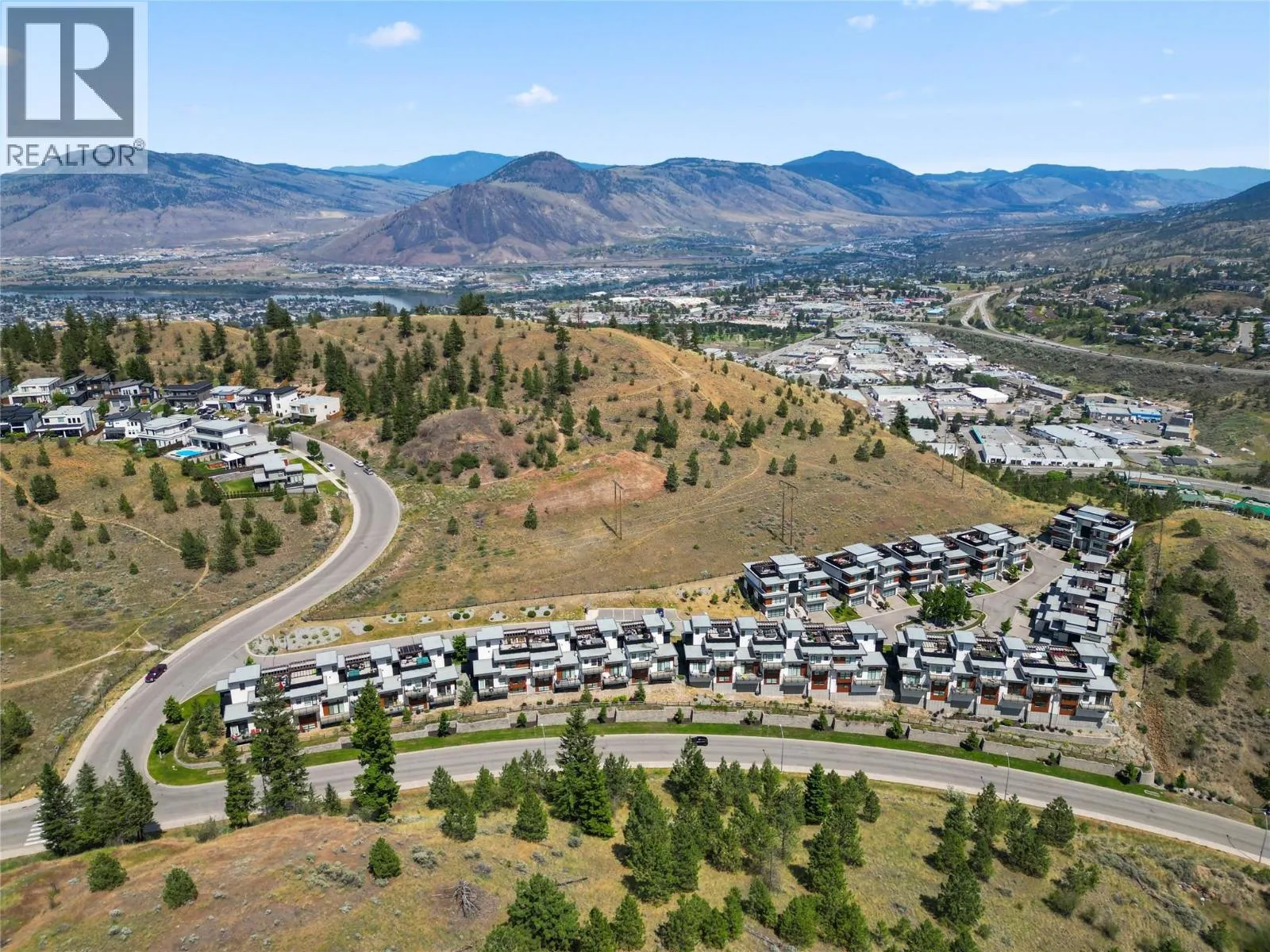 1395 PRAIRIE ROSE Drive Unit# 15