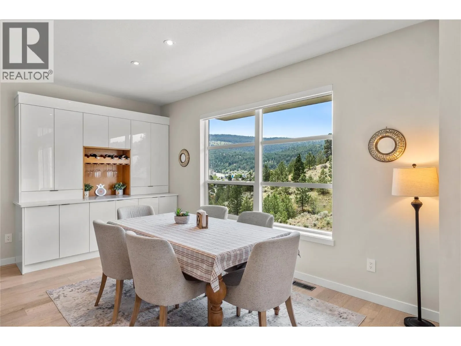 1395 PRAIRIE ROSE Drive Unit# 15