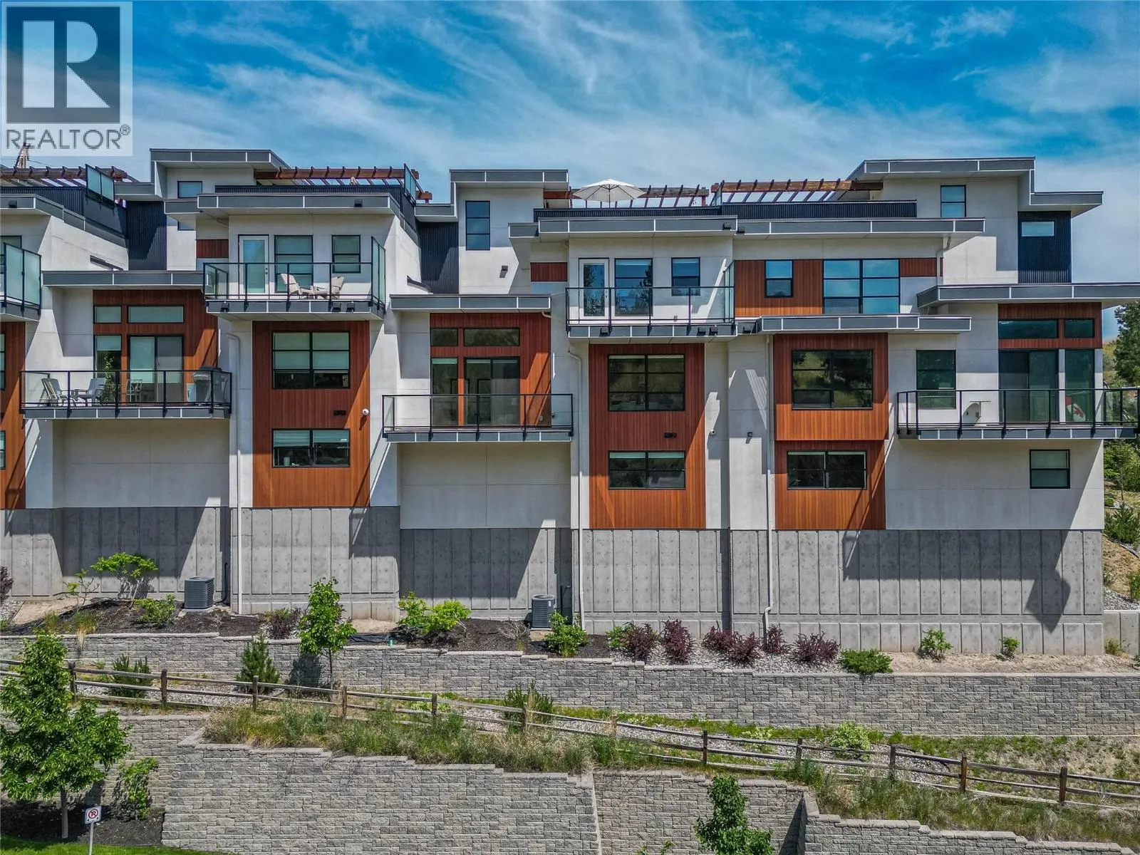 1395 PRAIRIE ROSE Drive Unit# 15