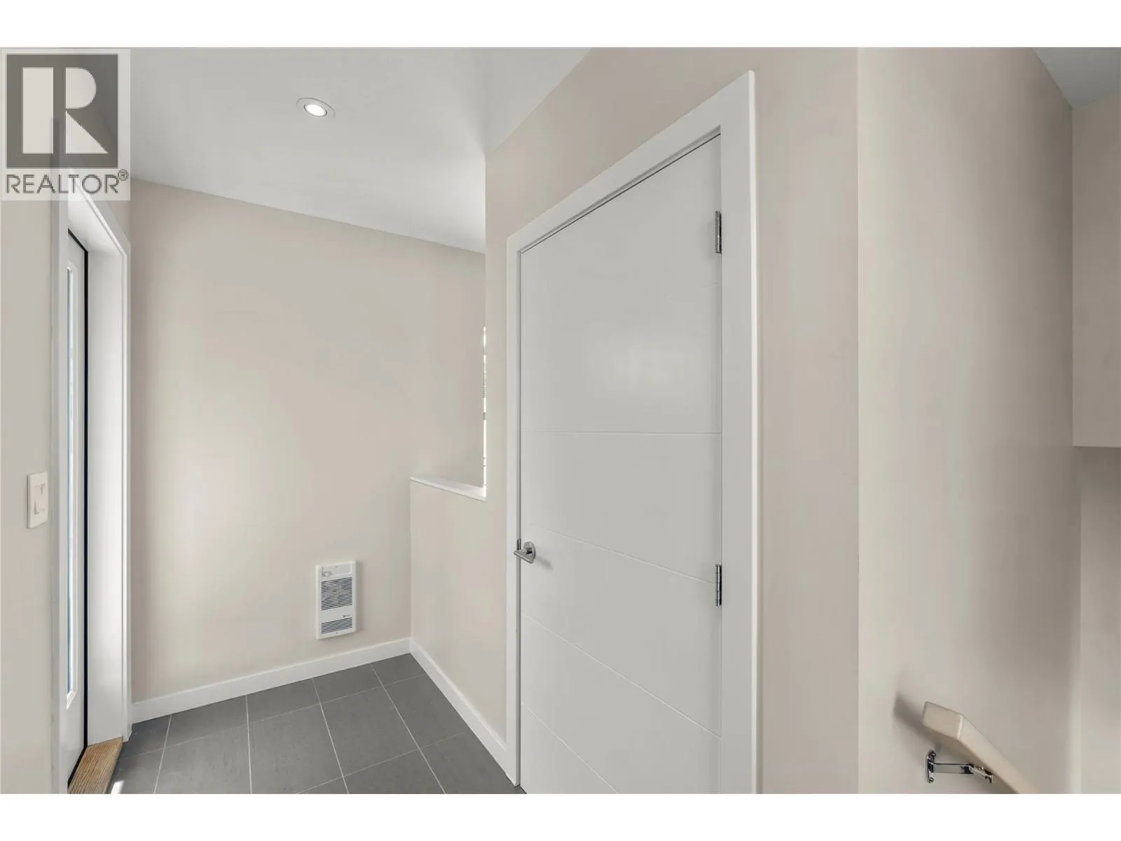 1395 PRAIRIE ROSE Drive Unit# 15