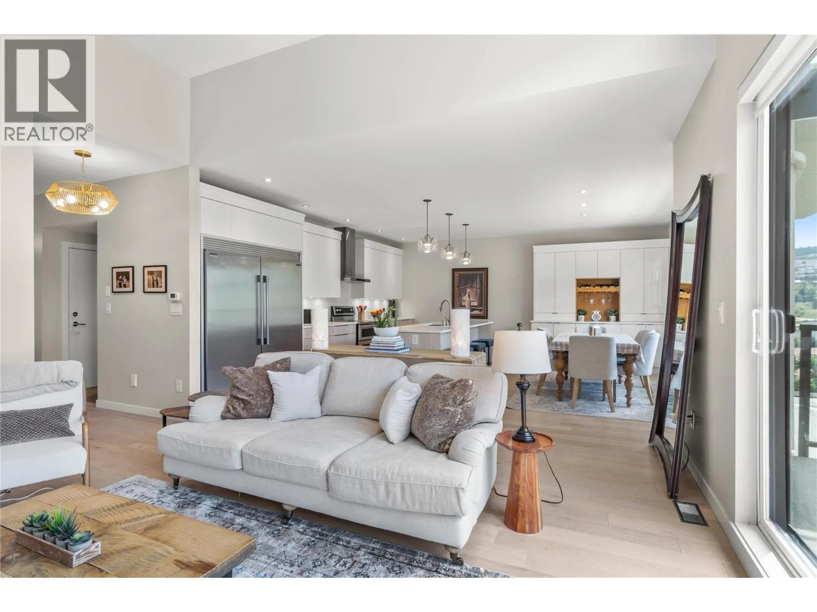 1395 PRAIRIE ROSE Drive Unit# 15