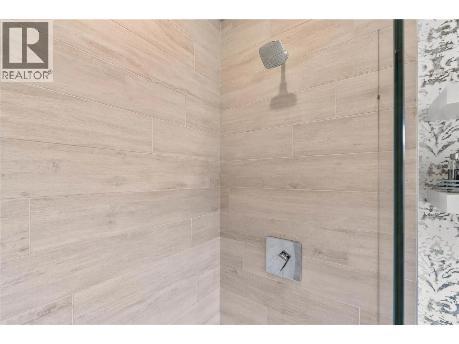 1395 PRAIRIE ROSE Drive Unit# 15