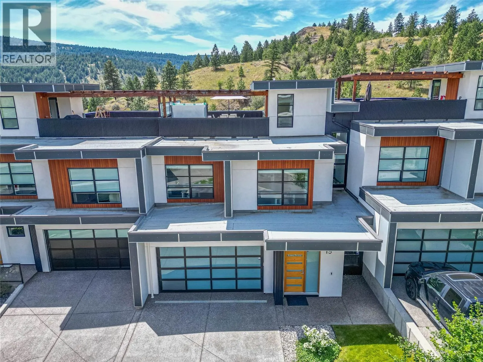 1395 PRAIRIE ROSE Drive Unit# 15