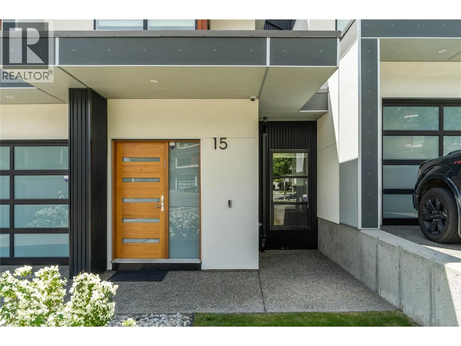 1395 PRAIRIE ROSE Drive Unit# 15