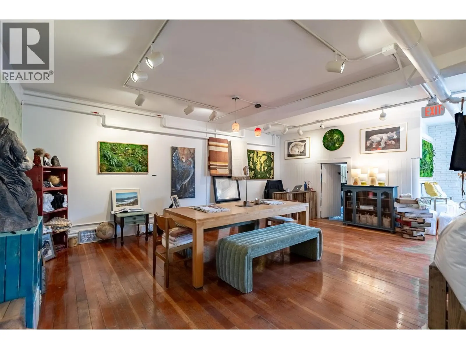 2004 Columbia Avenue