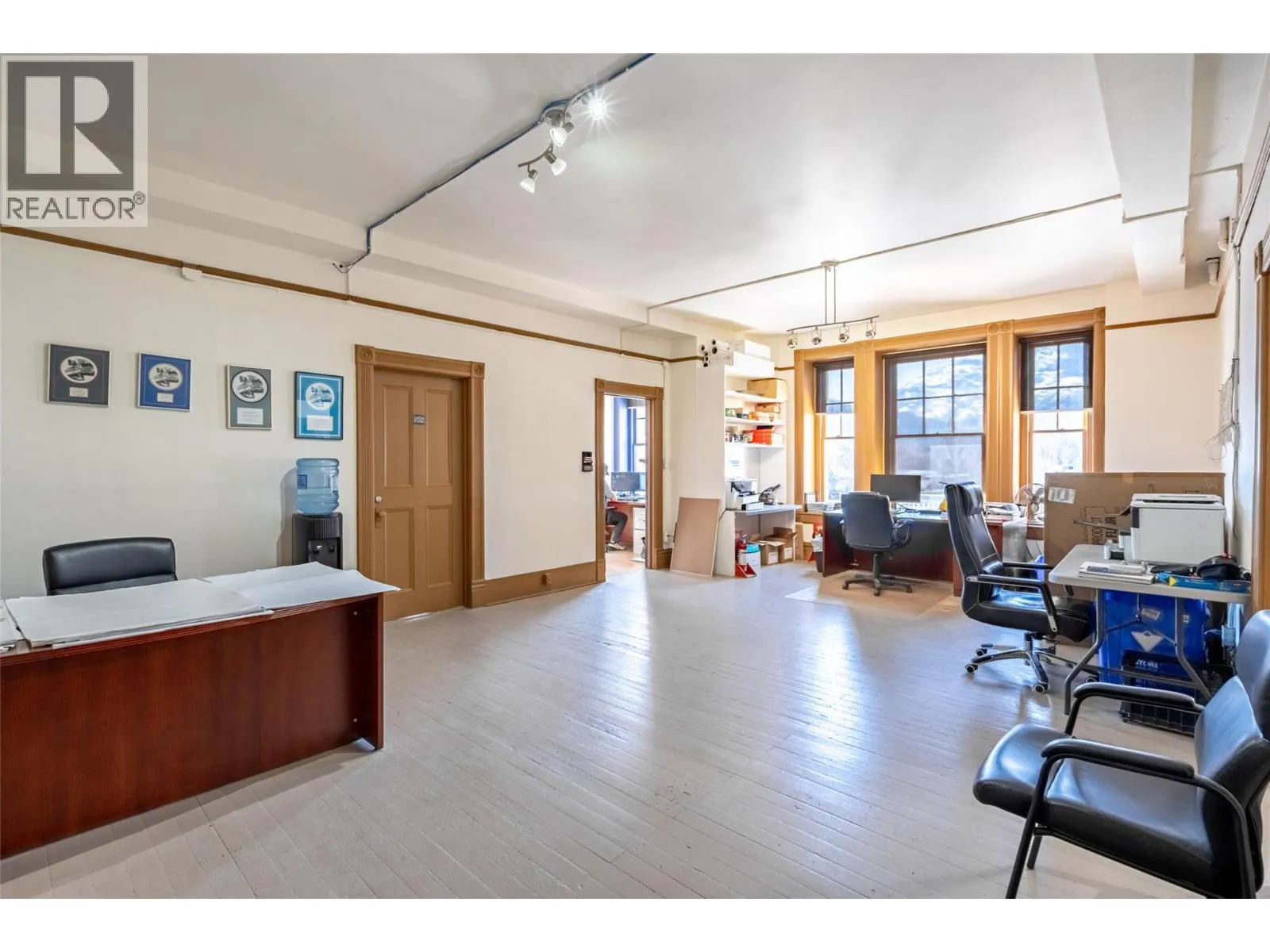 2004 Columbia Avenue