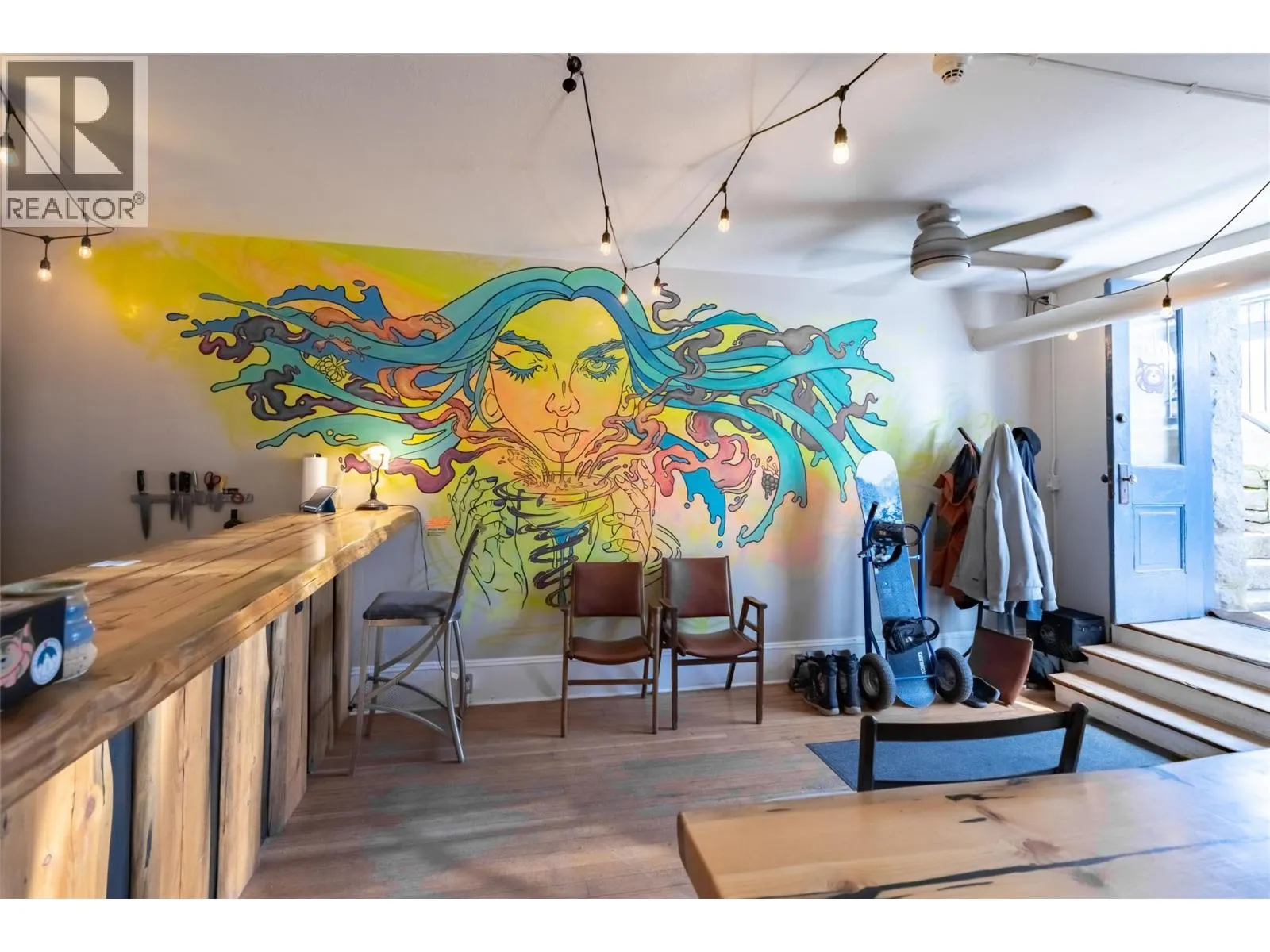 2004 Columbia Avenue