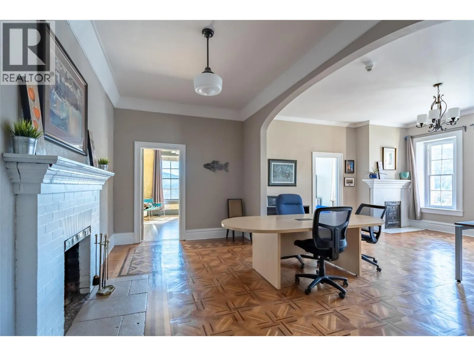 2004 Columbia Avenue