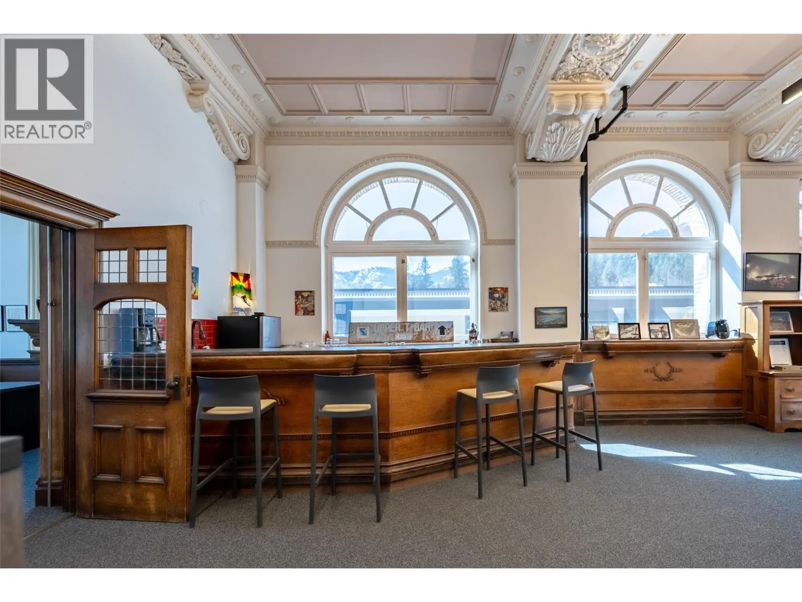 2004 Columbia Avenue