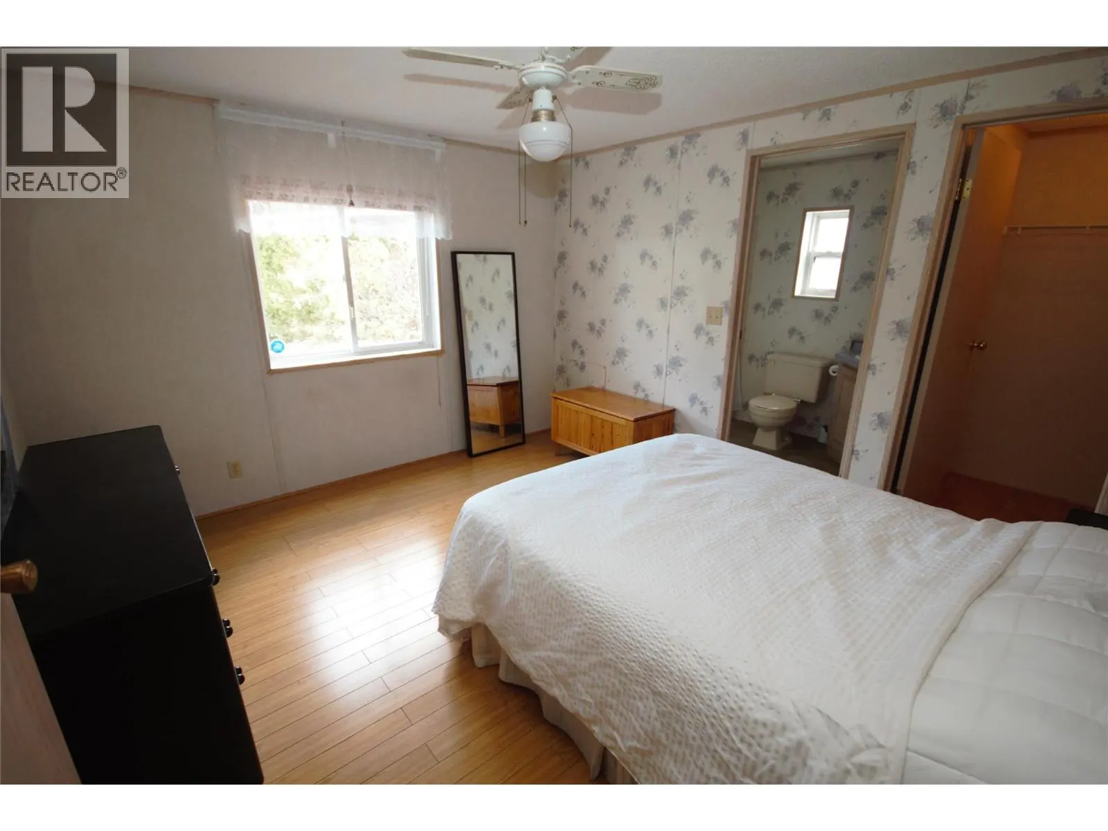 8598 Hwy 97 Unit# 33