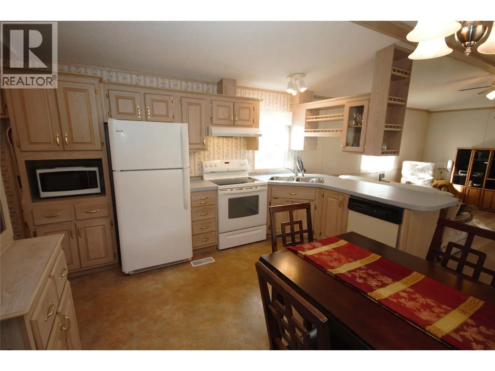 8598 Hwy 97 Unit# 33