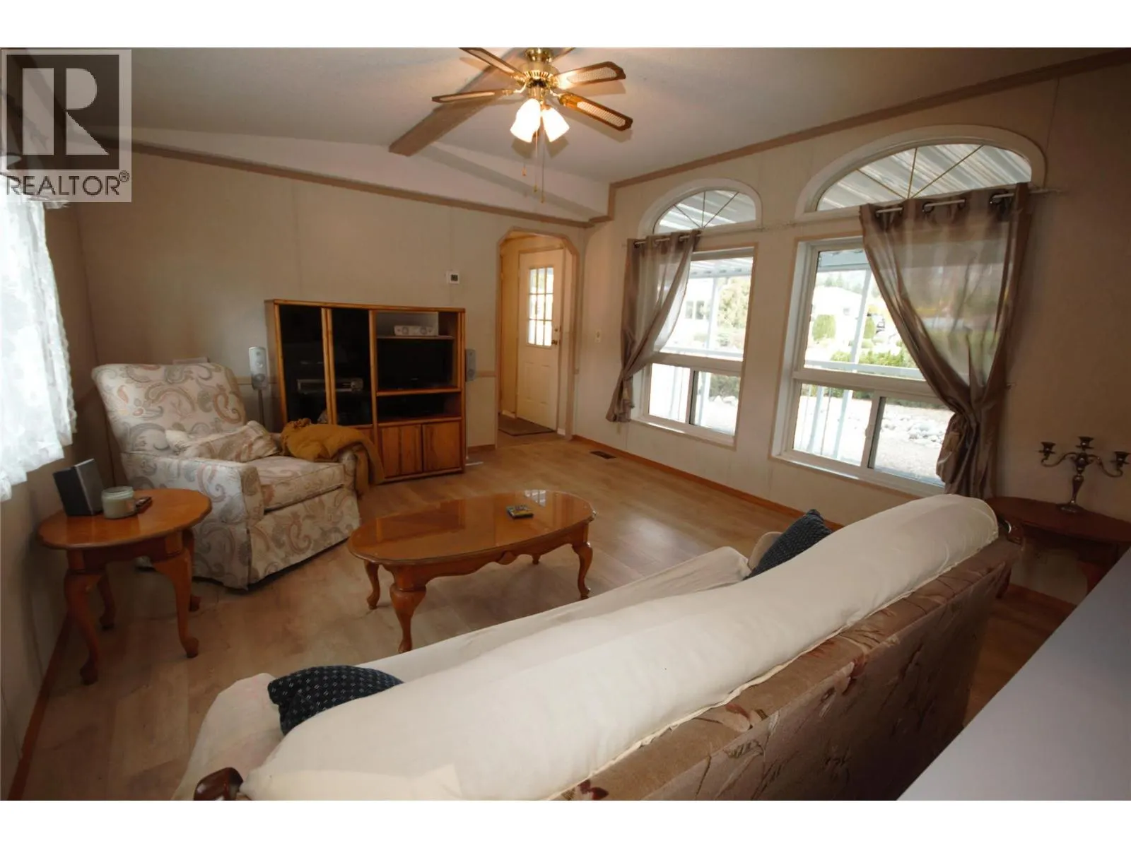 8598 Hwy 97 Unit# 33