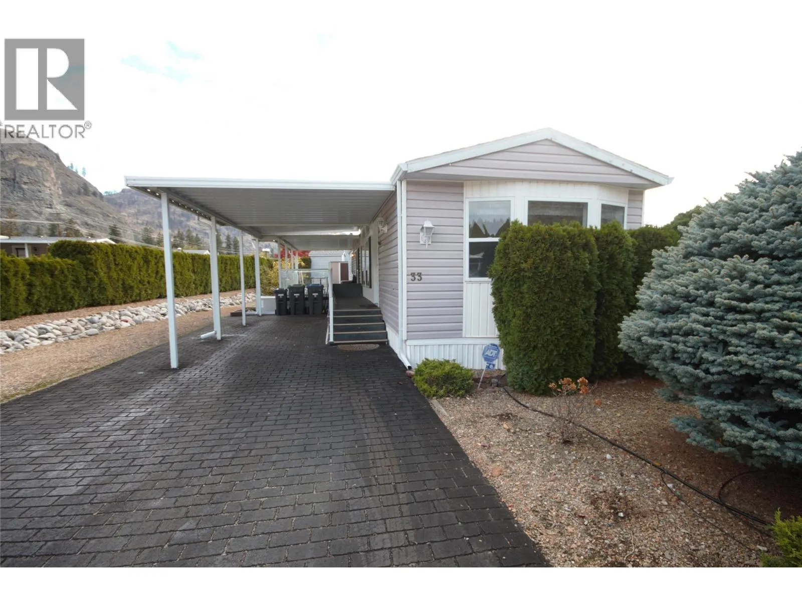 8598 Hwy 97 Unit# 33