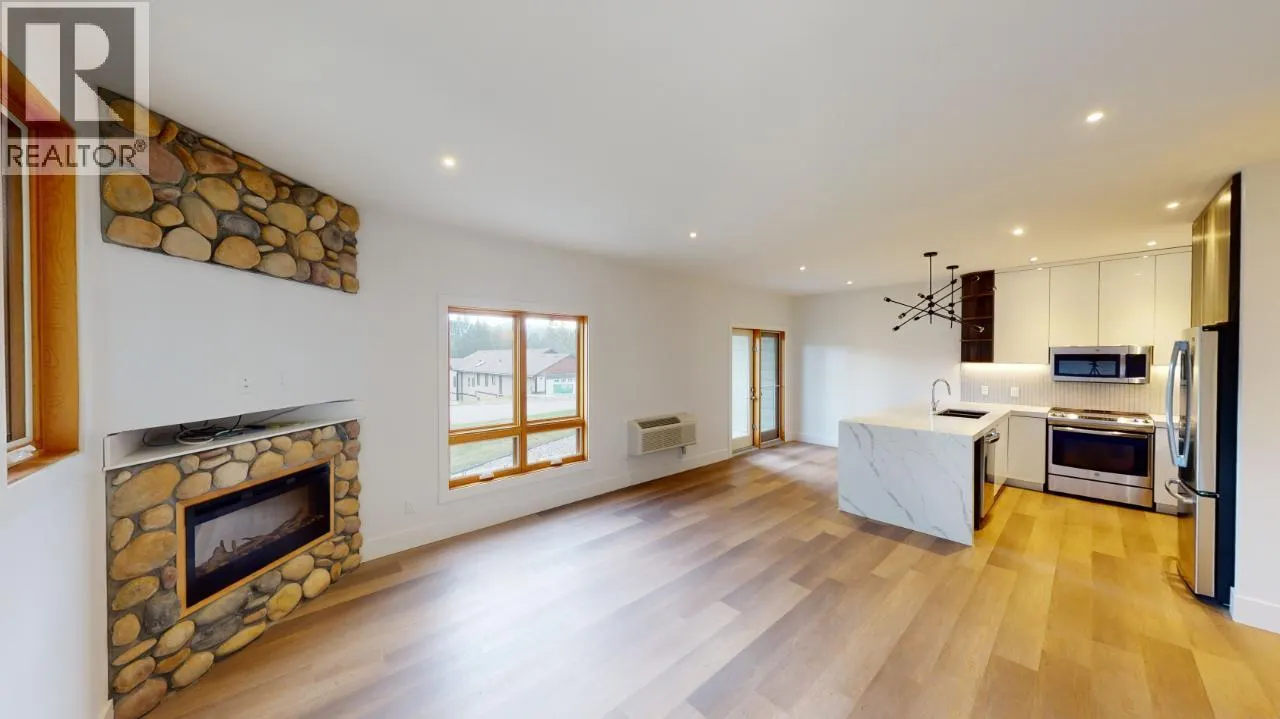 7291 PROSPECTOR Avenue Unit# 401