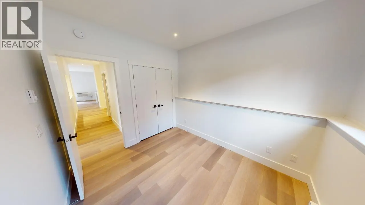 7291 PROSPECTOR Avenue Unit# 401