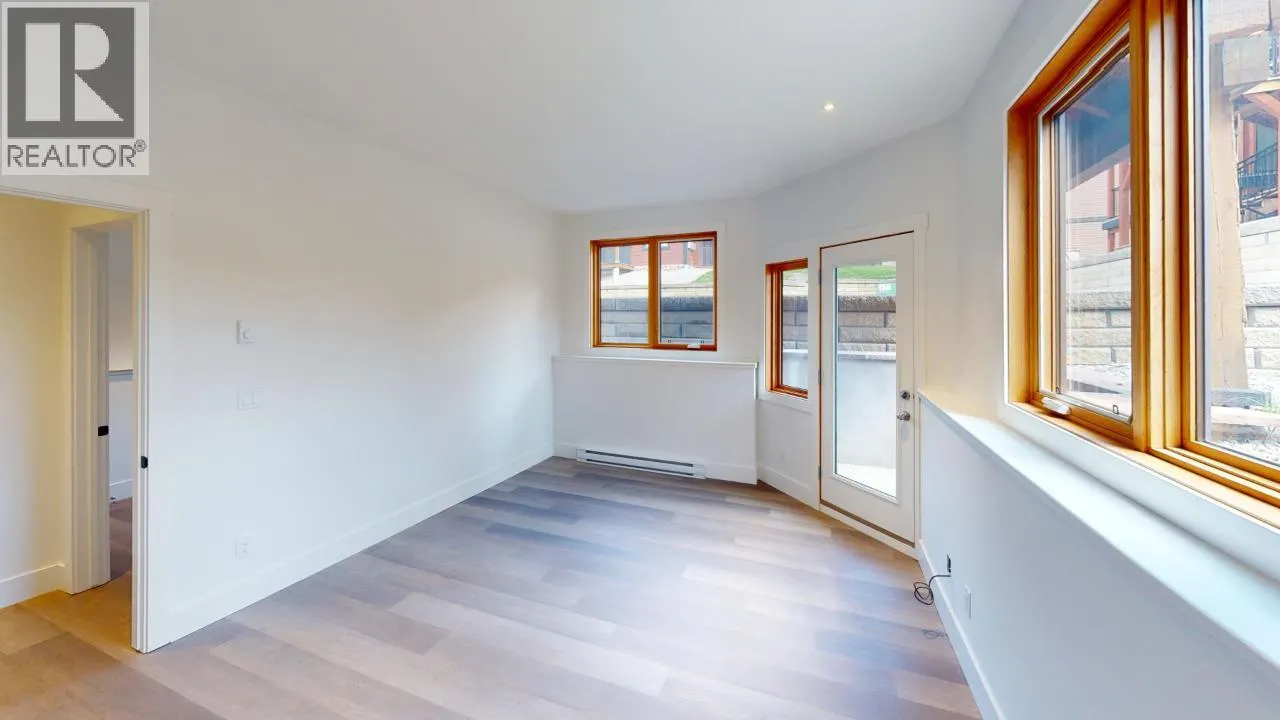 7291 PROSPECTOR Avenue Unit# 401