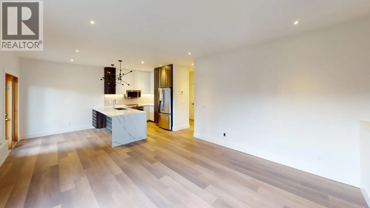 7291 PROSPECTOR Avenue Unit# 401