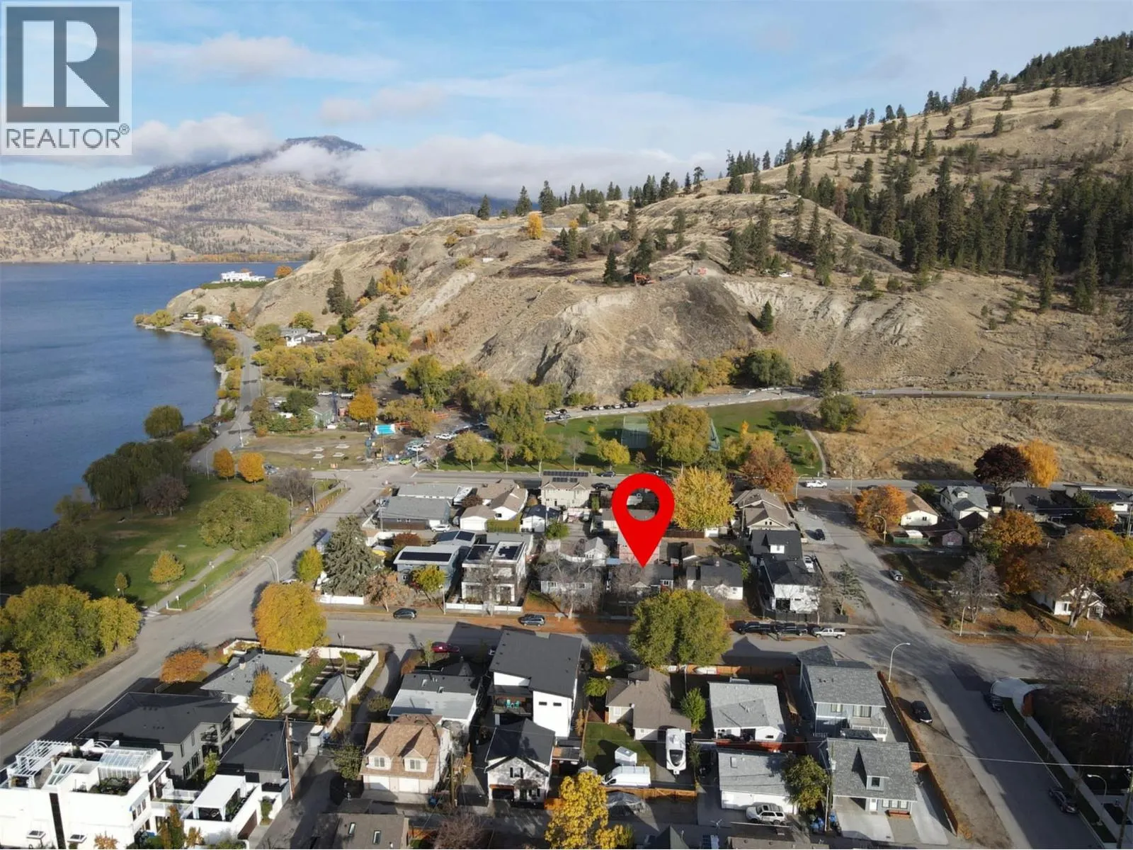 558-560 Cambridge Avenue