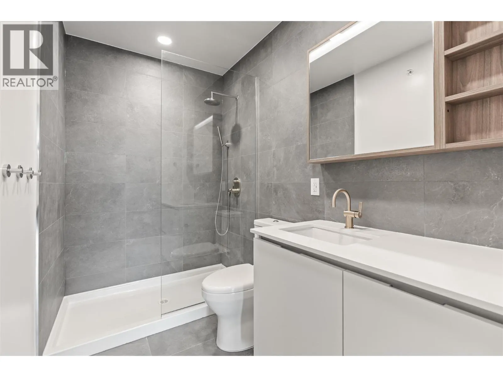 2760 Olalla Road Unit# 604