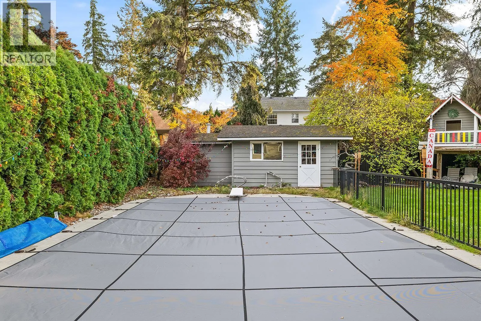 875 Coronado Crescent