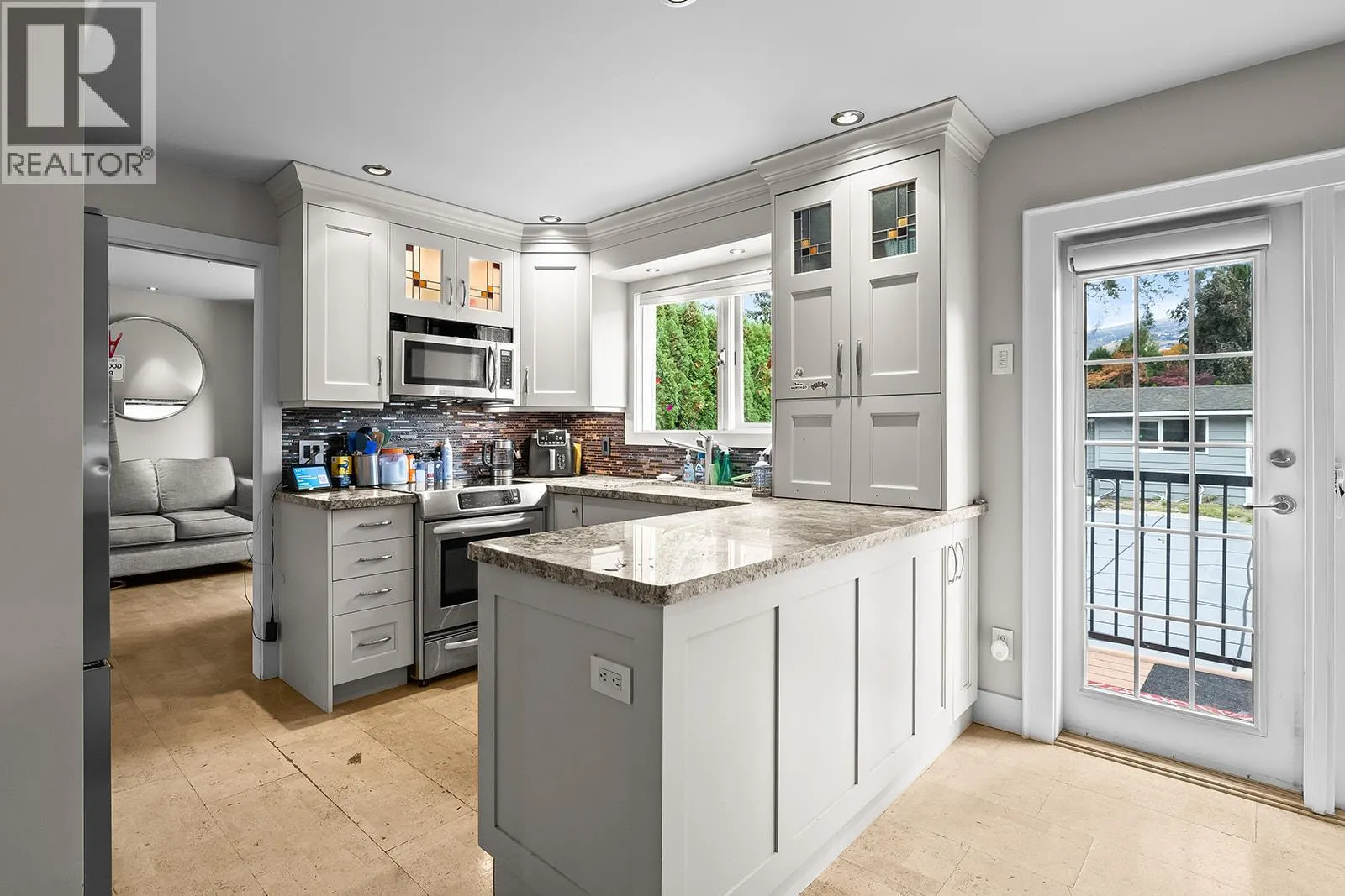 875 Coronado Crescent