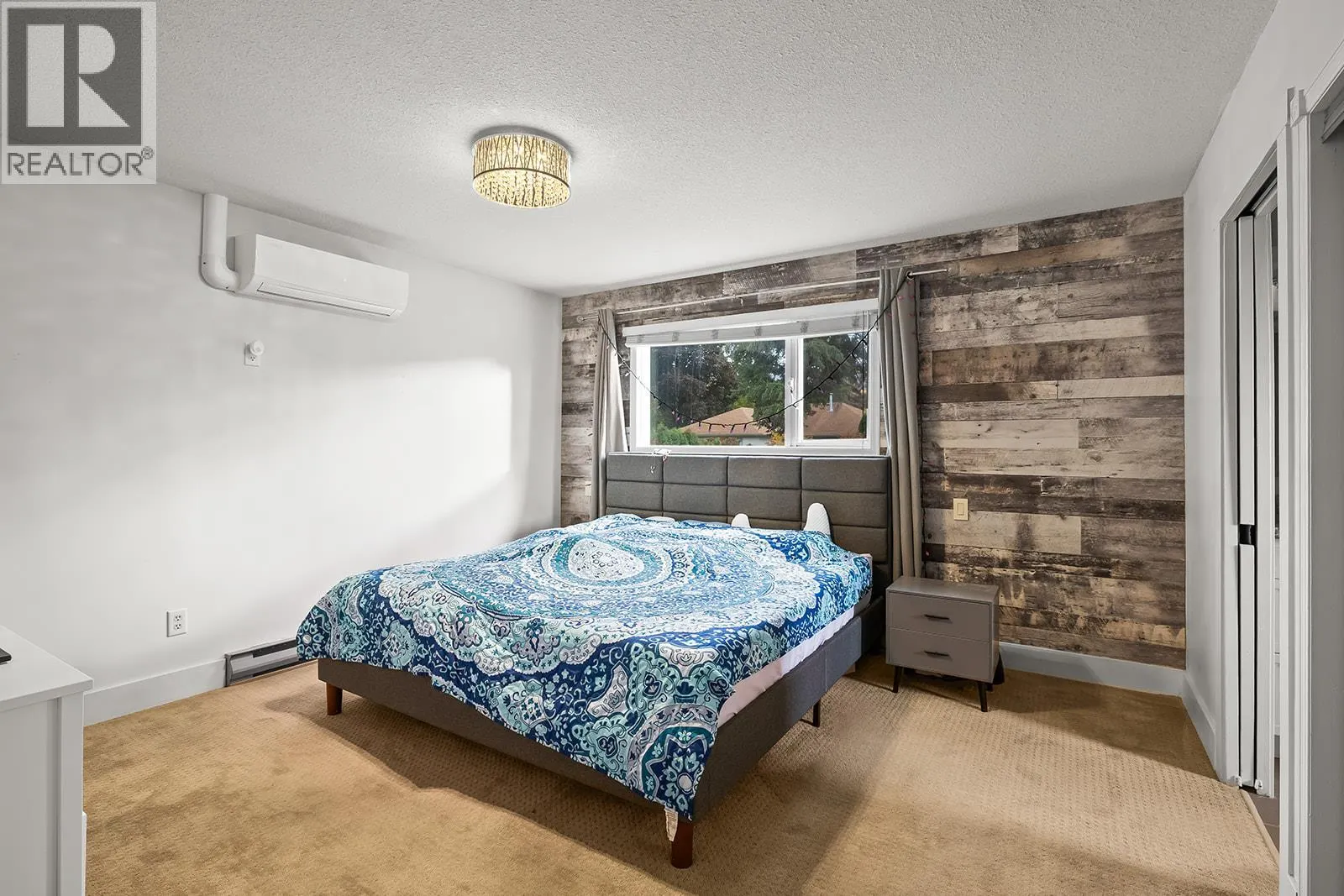 875 Coronado Crescent