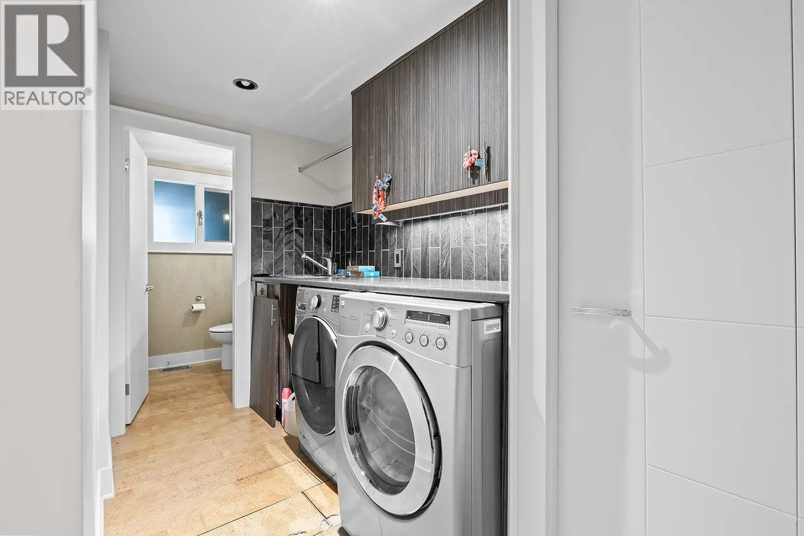 875 Coronado Crescent