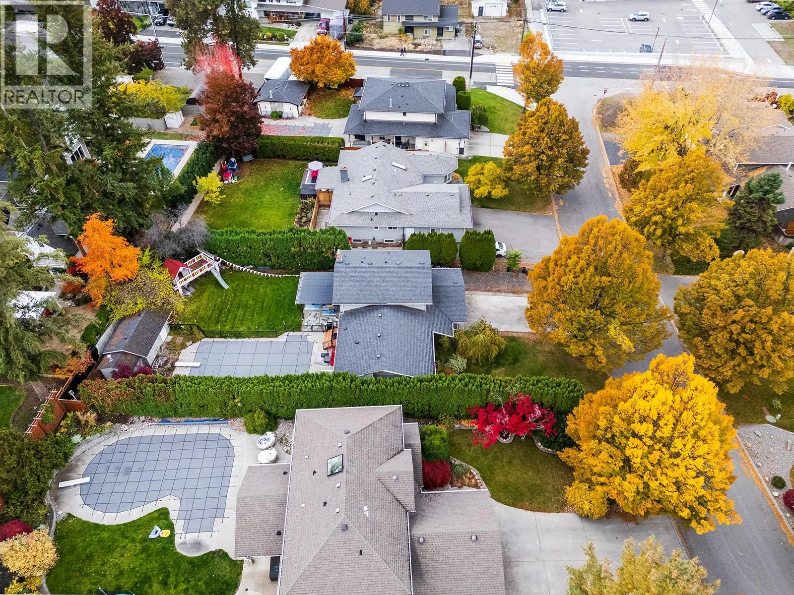 875 Coronado Crescent