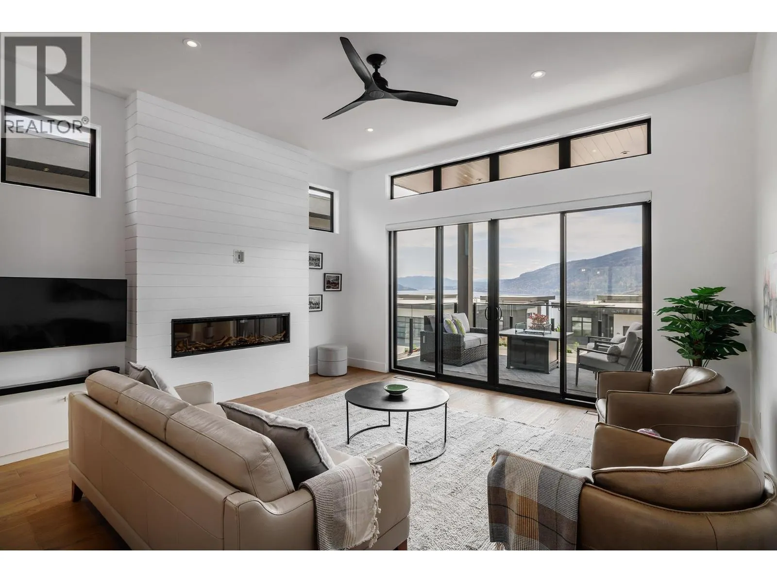 9201 Okanagan Centre Road W Unit# 22