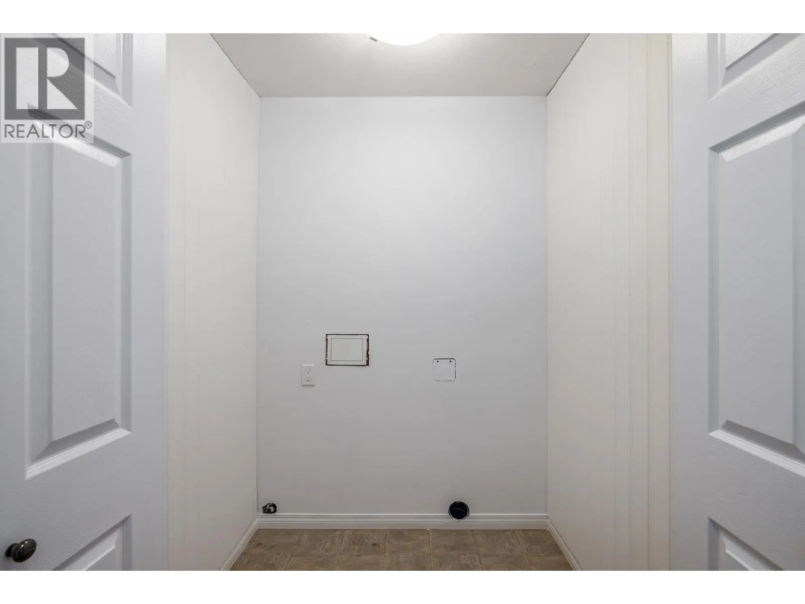 11392 Lodge Road Unit# 2