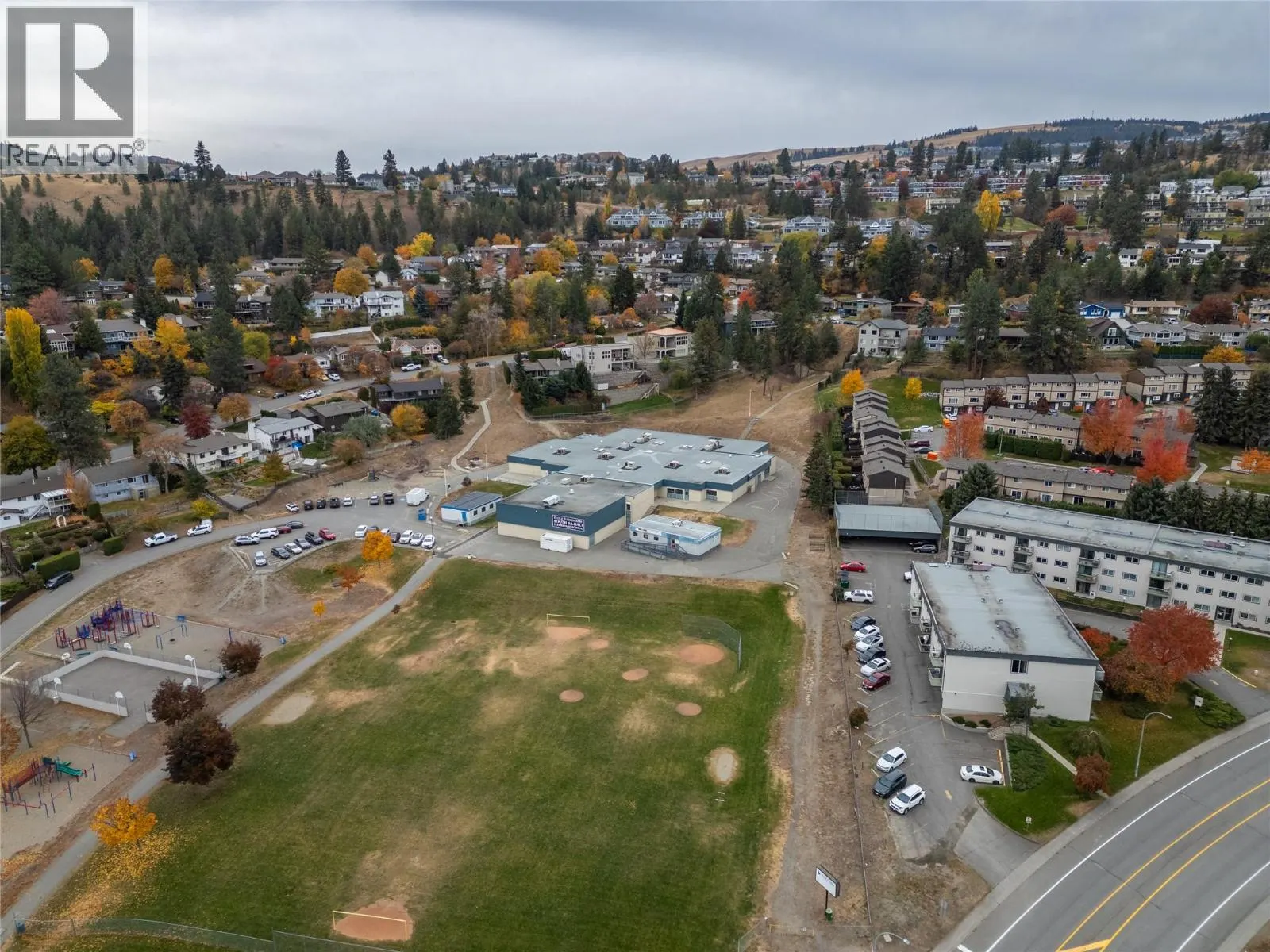 1605 Summit Drive Unit# 72