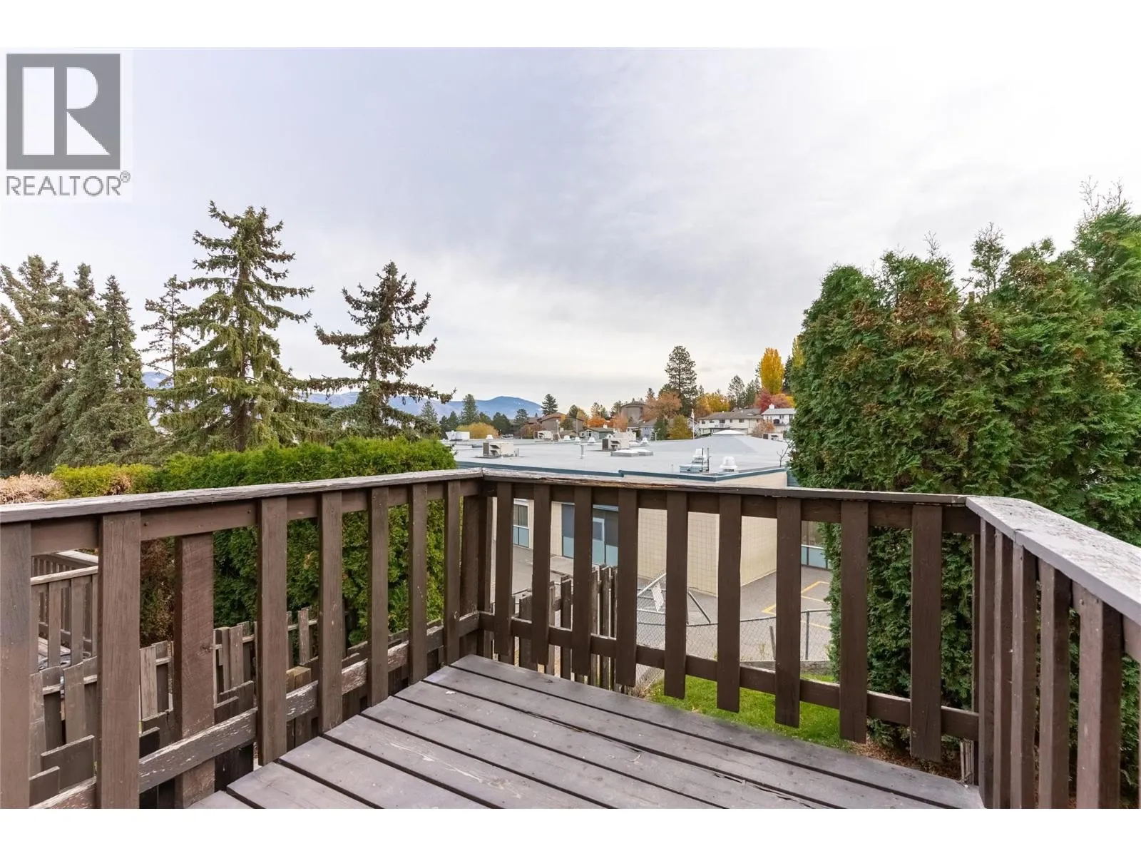 1605 Summit Drive Unit# 72