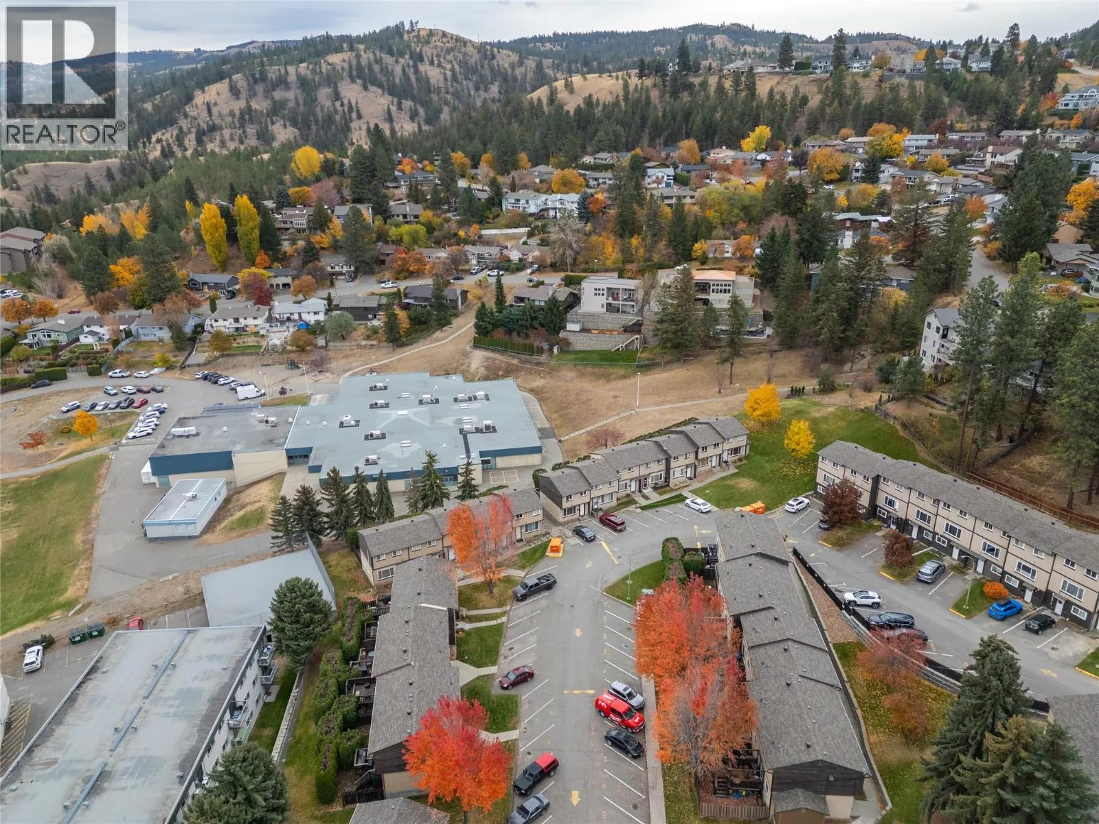 1605 Summit Drive Unit# 72