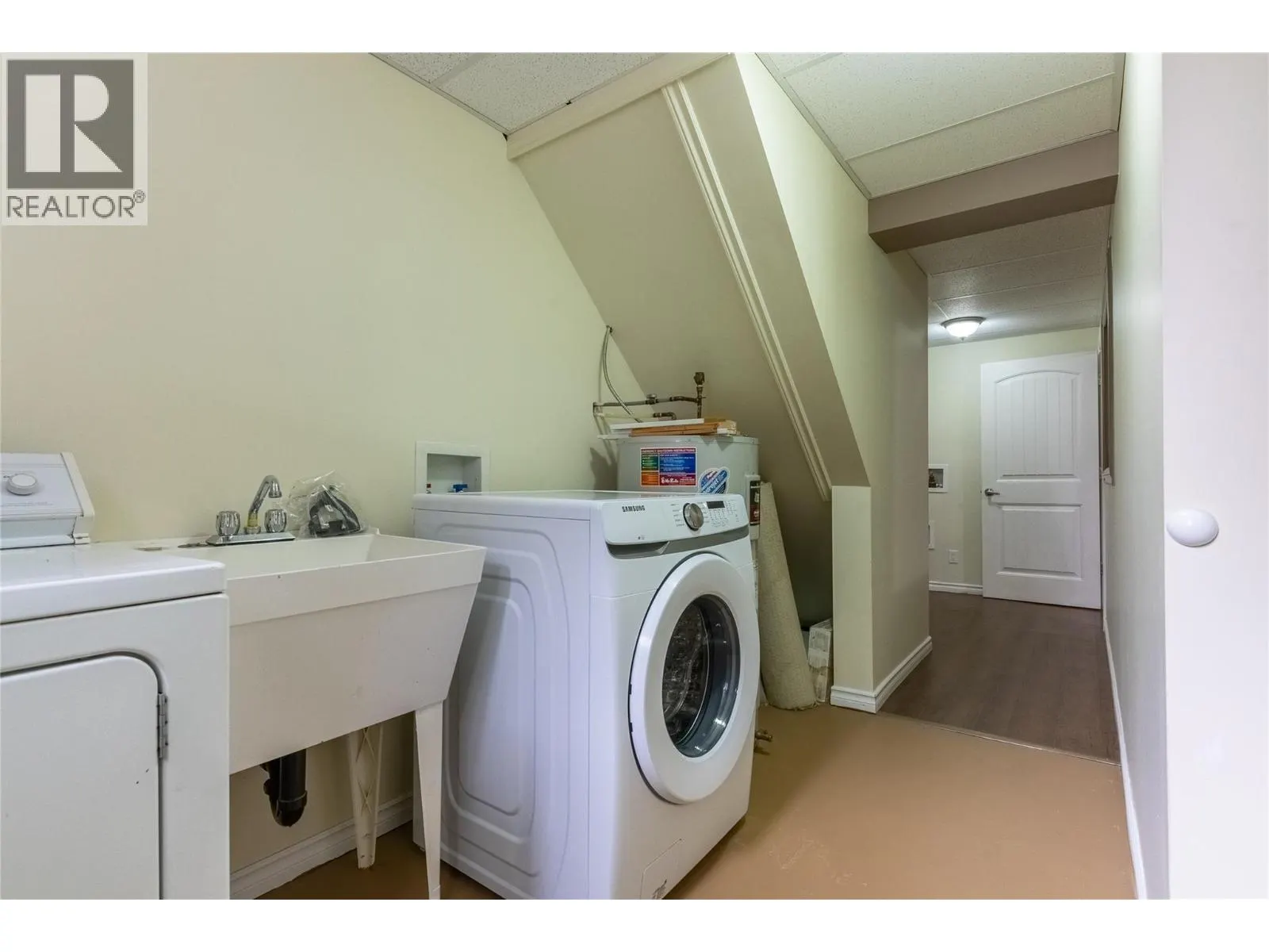 1605 Summit Drive Unit# 72