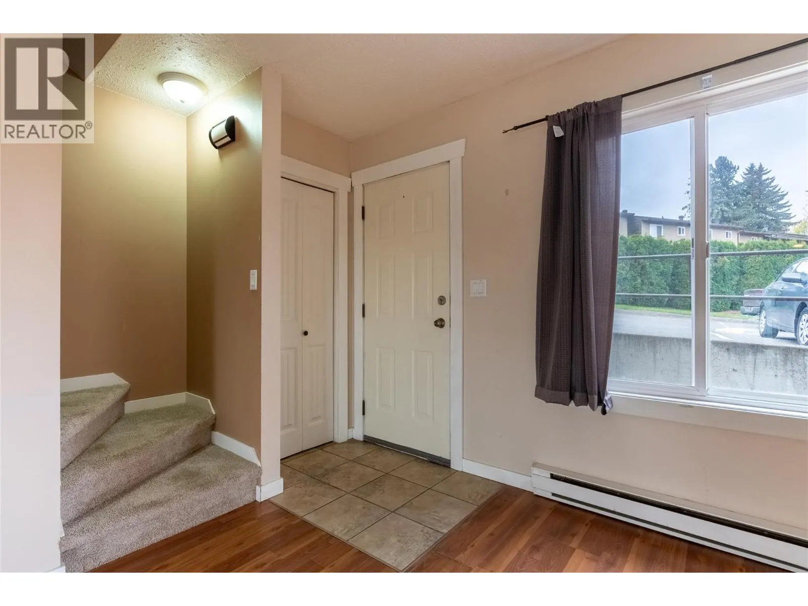 1605 Summit Drive Unit# 72