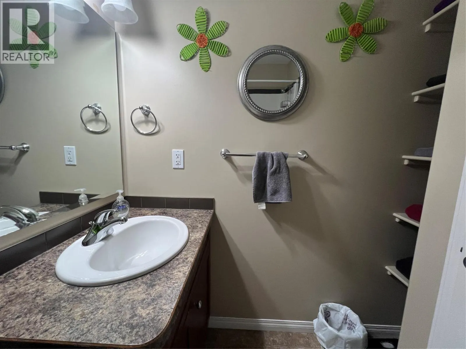 809 96 Avenue Unit# 6