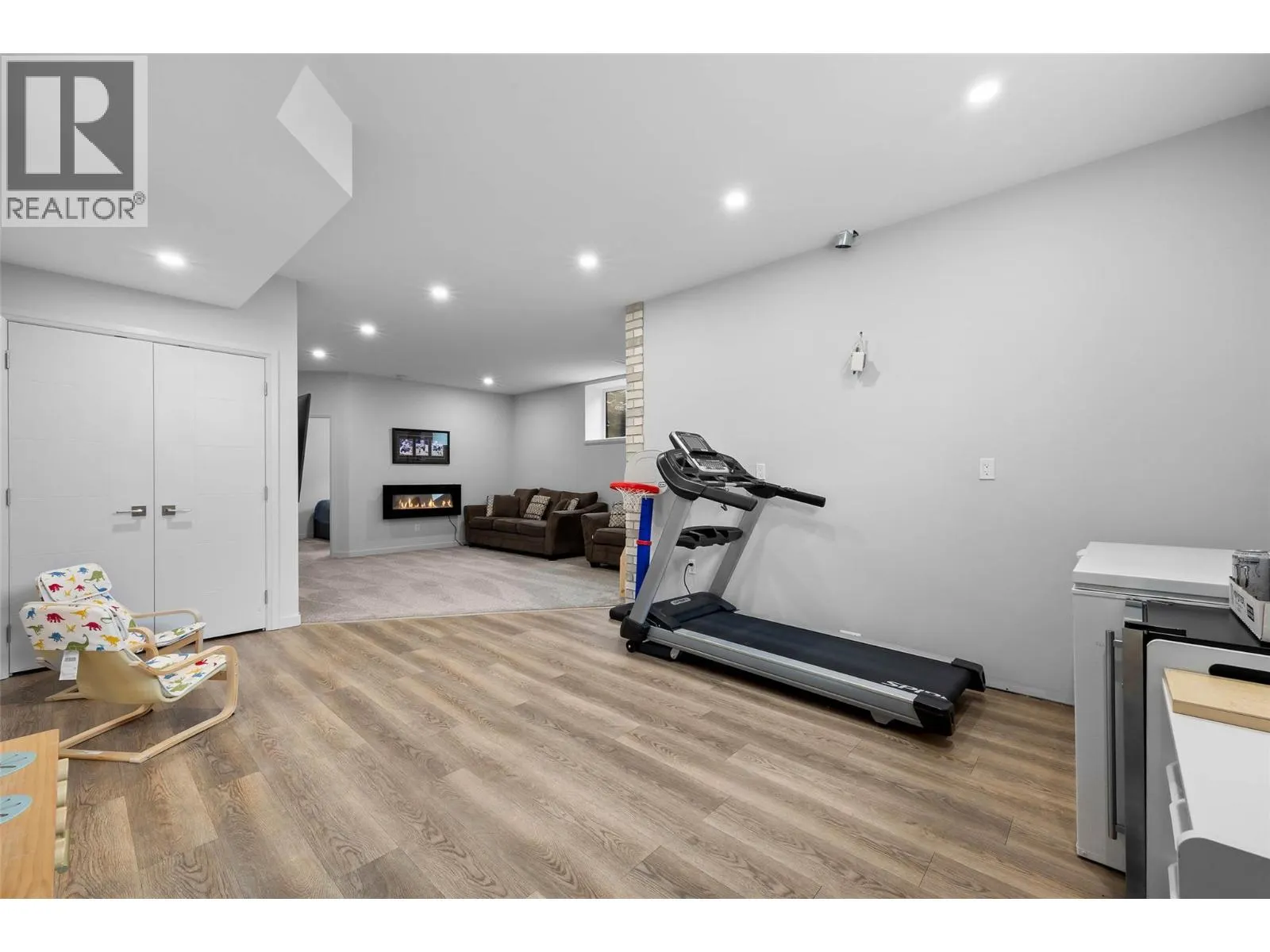 2085 GALORE Crescent