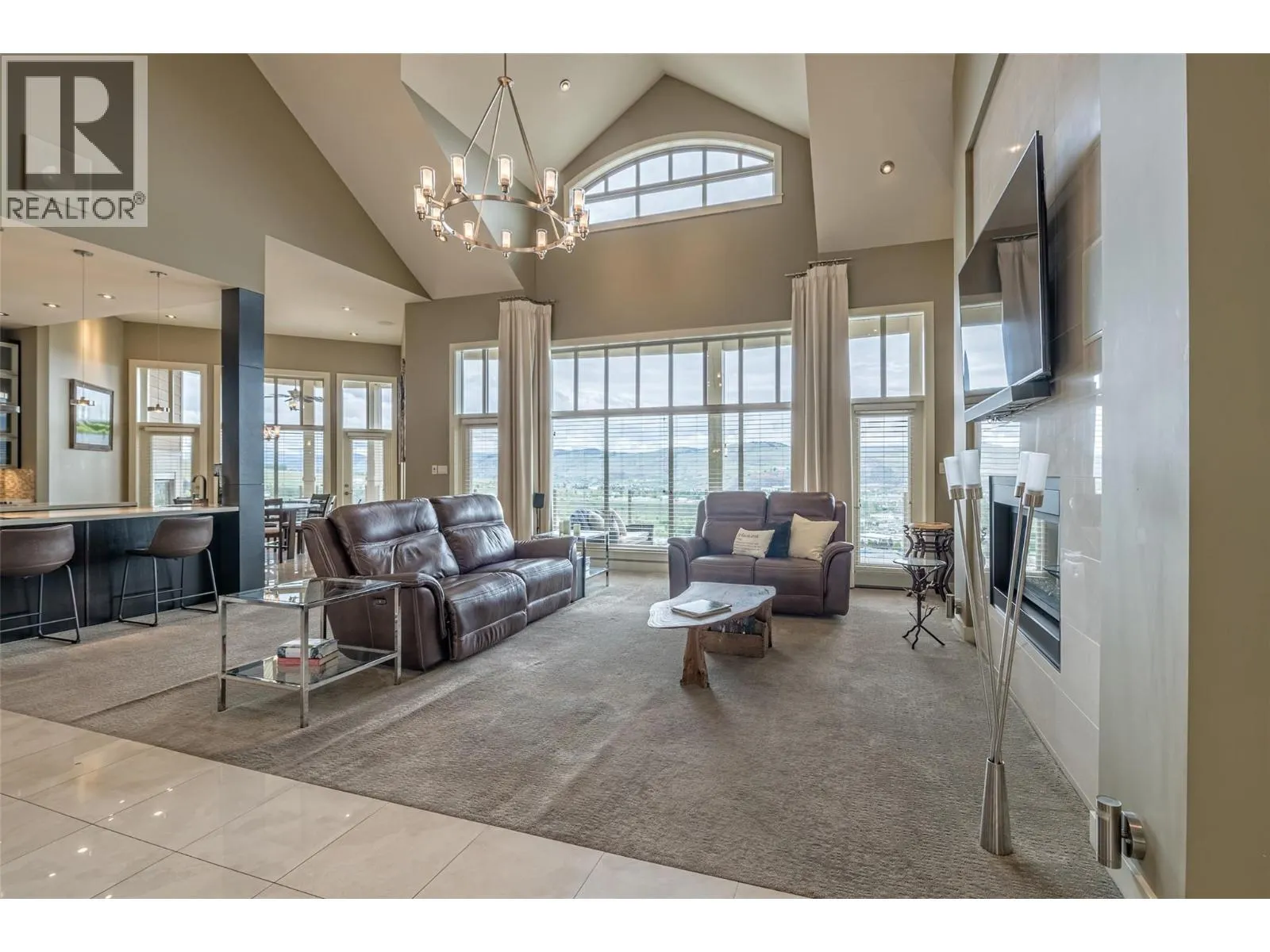 1117 Mt Fosthall Drive Unit# 10