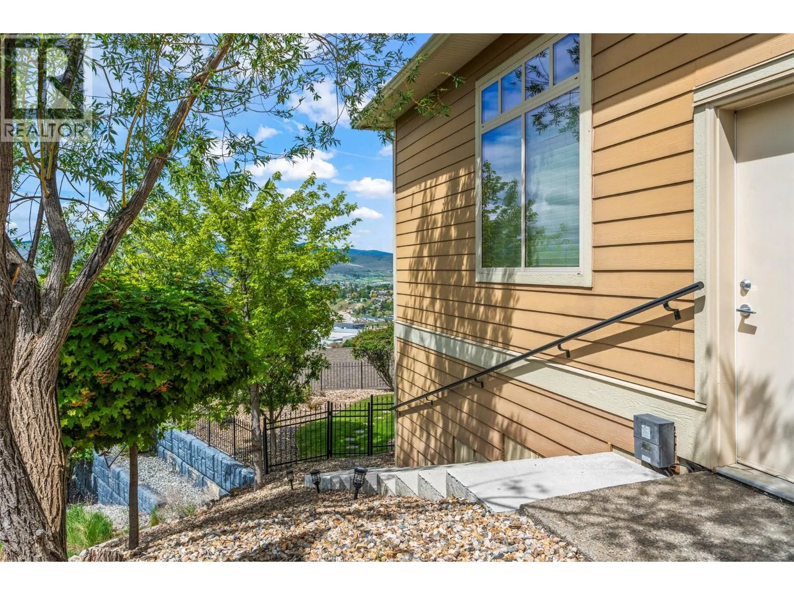 1117 Mt Fosthall Drive Unit# 10