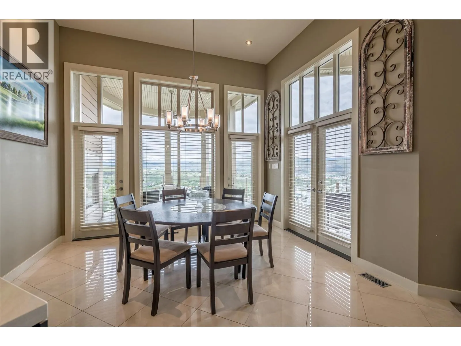 1117 Mt Fosthall Drive Unit# 10