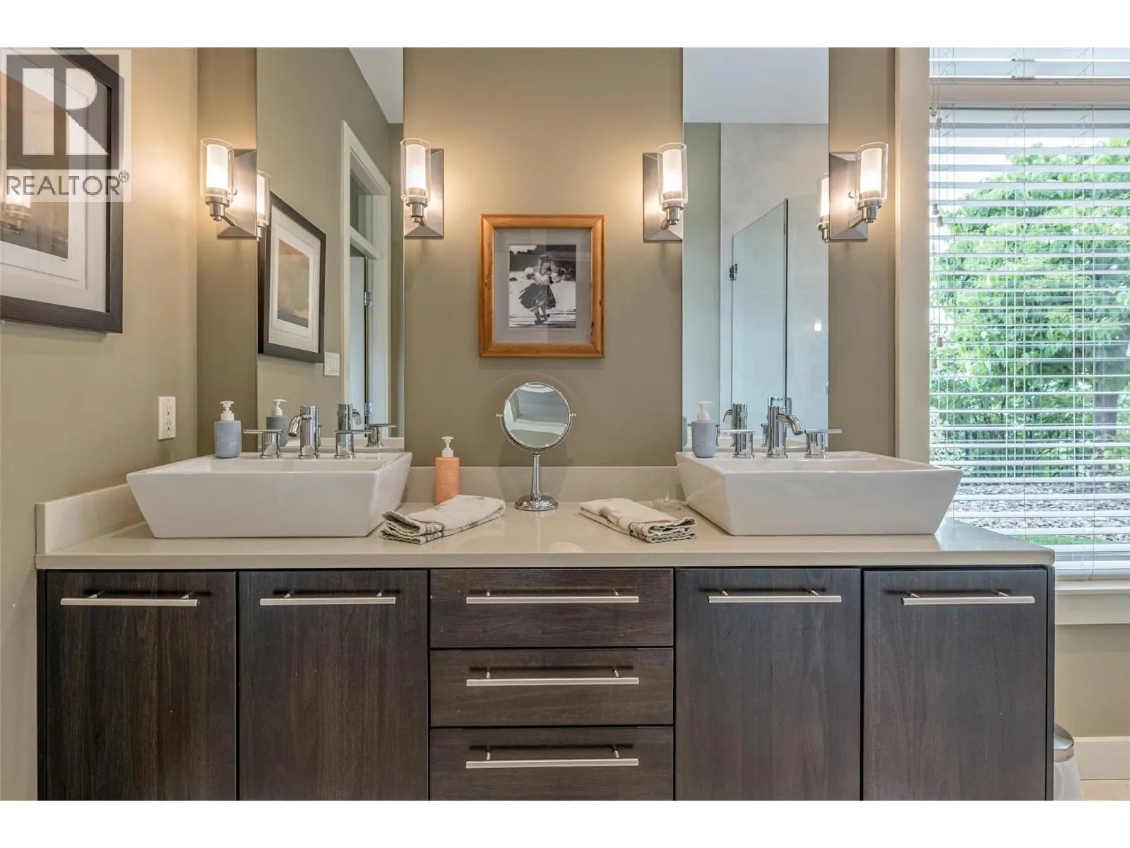 1117 Mt Fosthall Drive Unit# 10