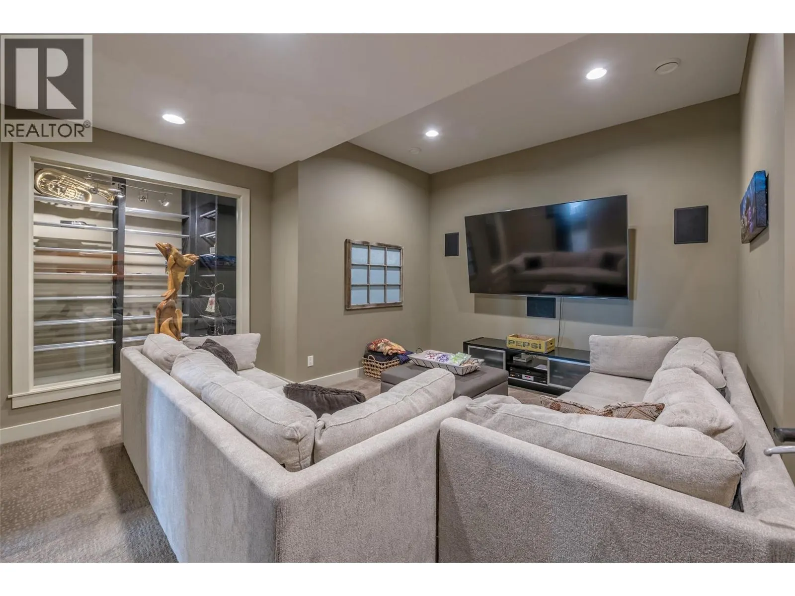 1117 Mt Fosthall Drive Unit# 10