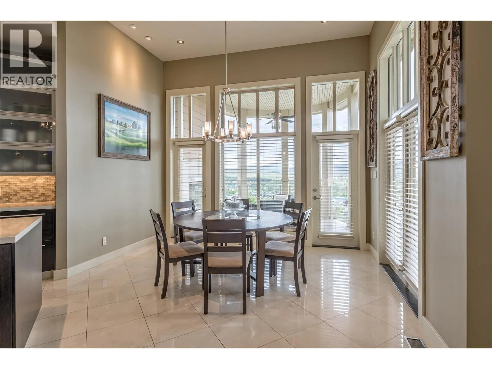 1117 Mt Fosthall Drive Unit# 10