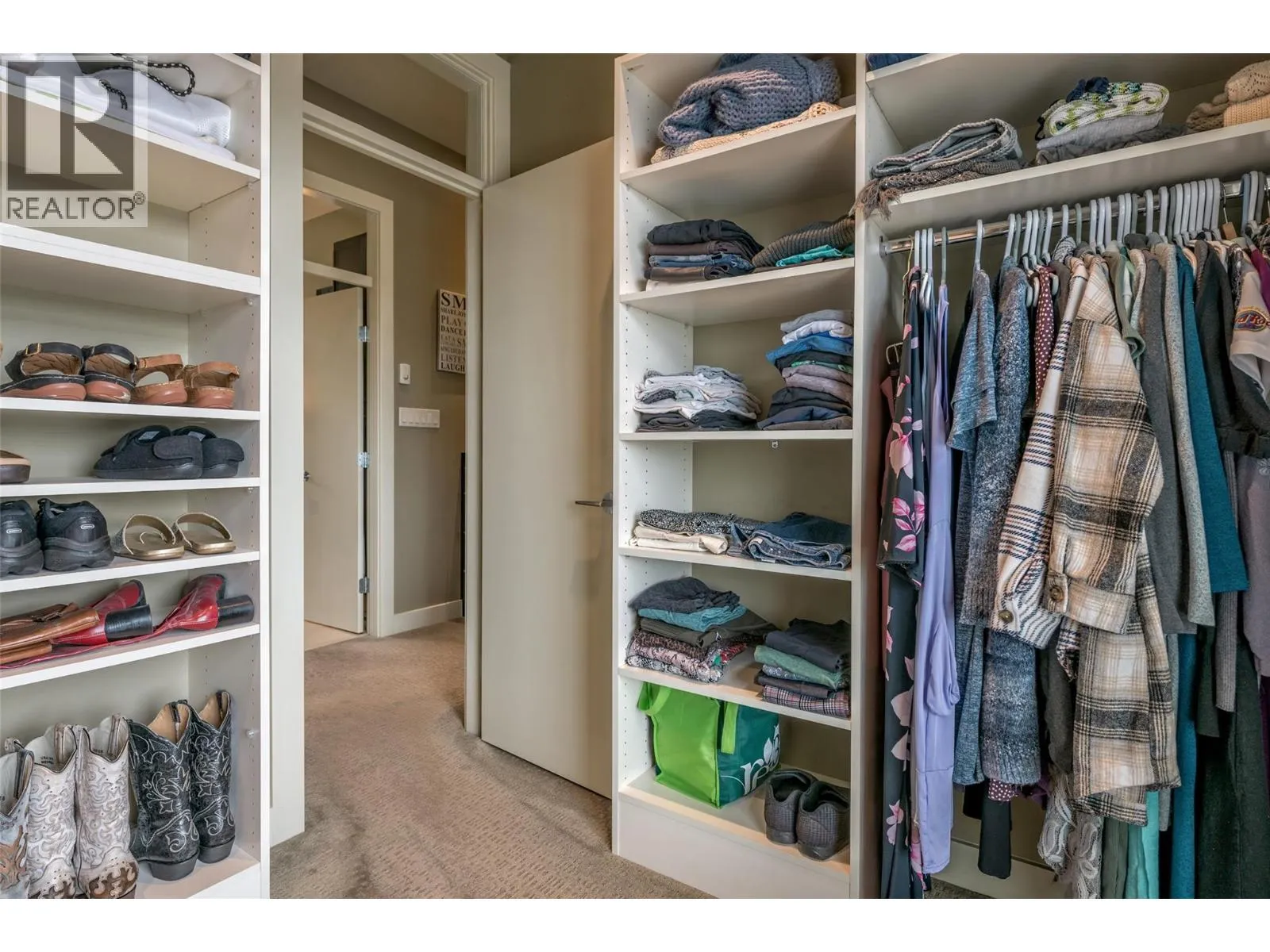 1117 Mt Fosthall Drive Unit# 10