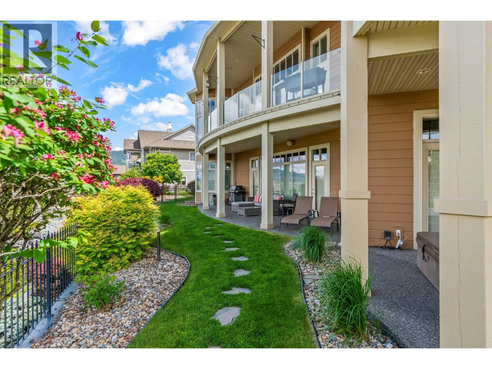 1117 Mt Fosthall Drive Unit# 10