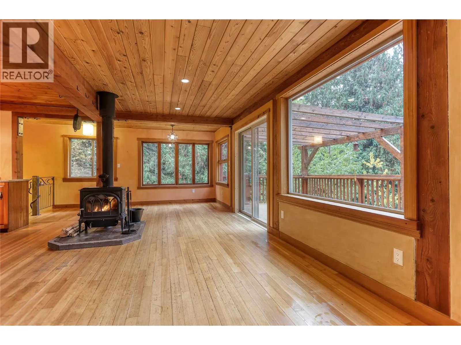 2565 SHOREACRES-GOOSE CREEK Road